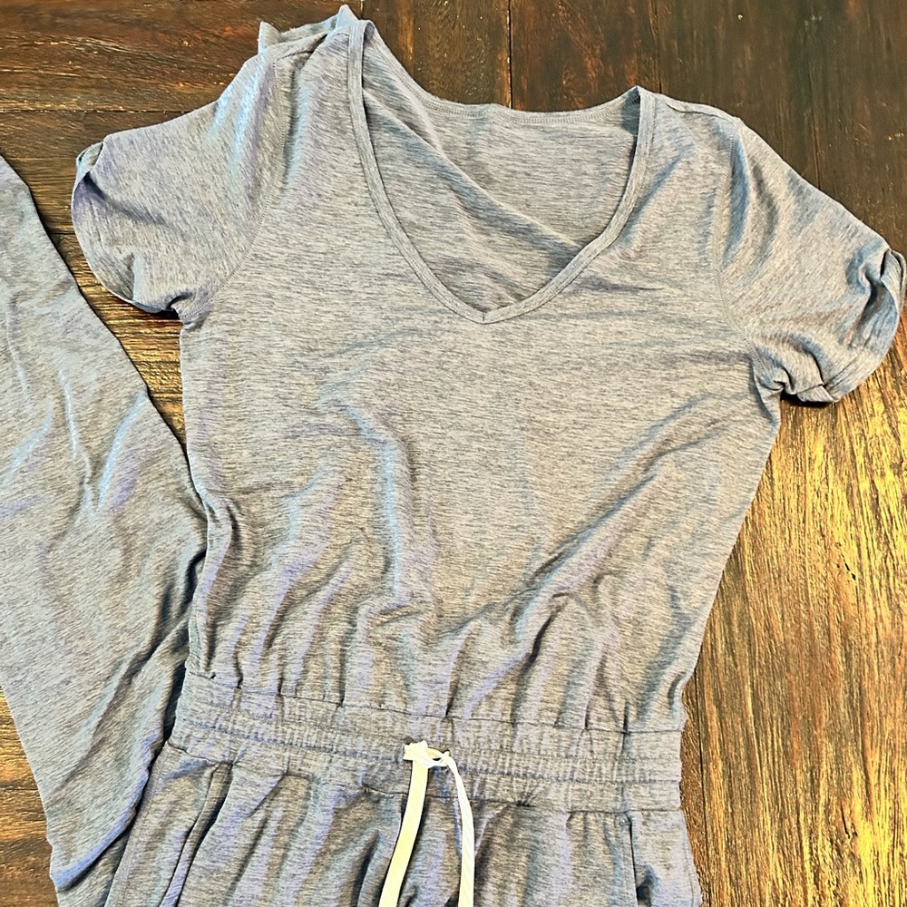 Vuori All Day V-Neck Jumpsuit - Charcoal Heather - Picture 3 of 13
